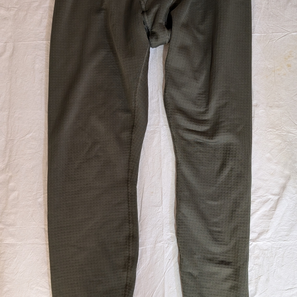 Patagonia Microgrid Fleece Capilene baselayer Bottom Size L
